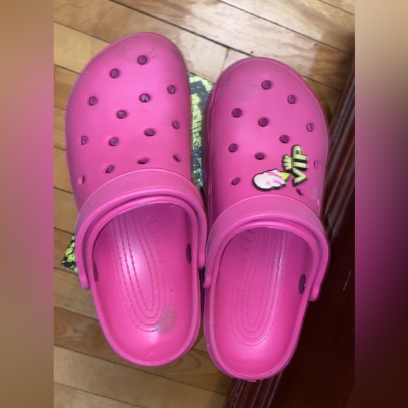 Platform - Picture 3 of 3